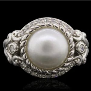 PEARL JUDITH RIPKA RING